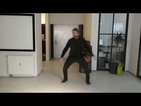 Step Touch mit Variation