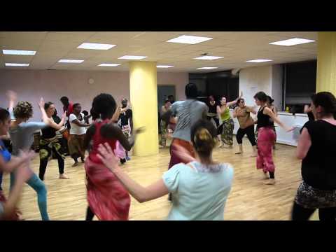 Stage de Sabar - Yelly Thioune & African NDiguel Group - AfroMundo