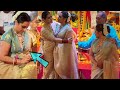 Oops Rani Mukherjee Suffer Oops Moment Gets Uncomfortable Flaunt Her Huge Cle V Ge