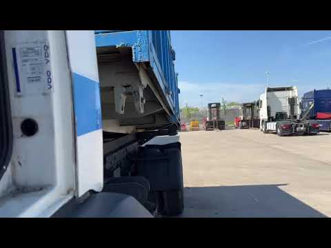 EL20063 - Mercedes-Benz SK 1820