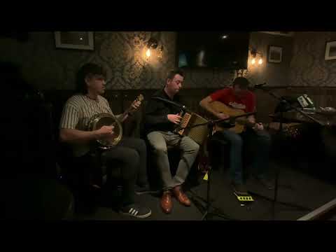 HASTE TO THE WEDDING SET: Gary Curley / Stephen McKee / PJ McDonald