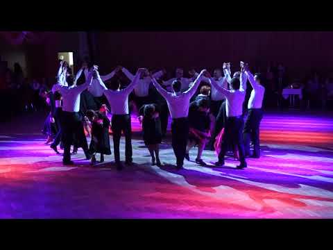 Jarní ples 2018 / V - Vystoupení super pokročilých manželských párů