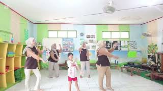 Download lagu Dance Hello Dangdut Paud Nurul Ulum Geyongan  mp3