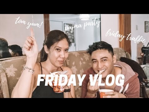 Friday Vlog / Pajama Party / Trying Yumyum Tom Yum Cup Noodles