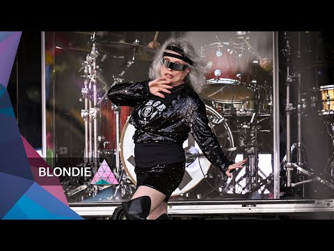 Blondie - Atomic (Glastonbury 2023)