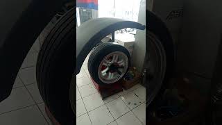 Download lagu yang mau ganteng mobil nyah datang aja ketoko mp3