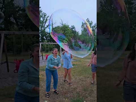 Making Giant Bubbles!