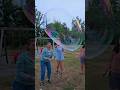 Making Giant Bubbles