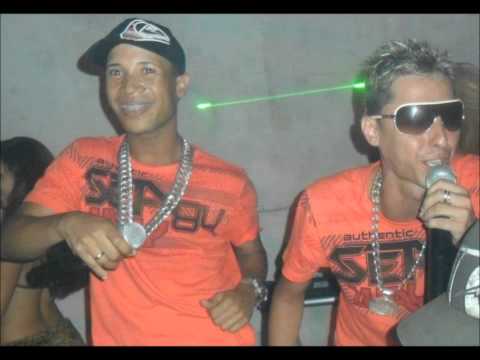 Metal & Cego Part. Mc Vertinho e RemixSom - Ele Não Dá No Couro [CLIPE OFICIAL 2012]