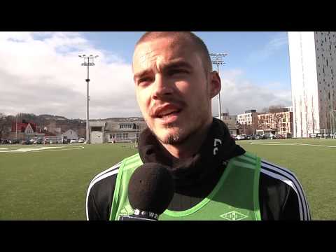 - Spiller kanskje fredag