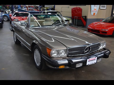 1989 Mercedes-Benz 560SL (CC-1415950) for sale in Huntington Station, New York