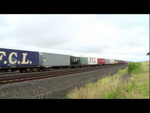Pacific National Brisbane to Adelaide Container / Intermodal Train - PoathTV Railways