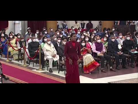 President Kovind confers arjun Award, 2021 Indian tennis Ankita Raina #Arjunaward 2021 #ankitaraina