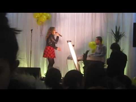 Daška Kostovčík-Yes Or No (HD)