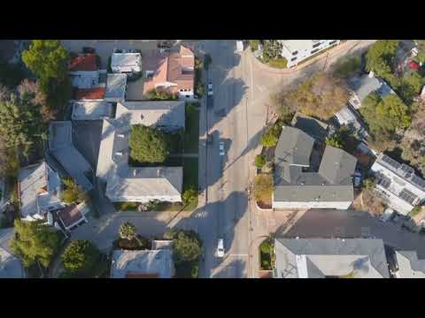 Hollywood Hills 2561 Glen Green Street, Los Angeles, CA 90068