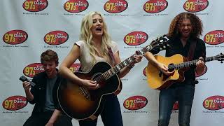 Stephanie Quayle - "Selfish" | Live in the Lobby