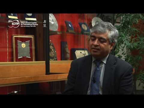 Subir Sachdev on "Quantum Fields to Strings"