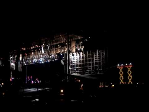 Thumbnail for JAY Z live at COACHELLA crowd sings "Hard Knock Life" from Backstage by Jay-Z