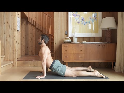 25 min Yoga Practice for Upper Back Mobility, Backbends & Heart Opening Flow | Day 9