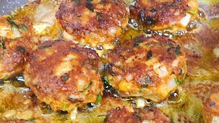 כשרות לפסח לביבות ירקות ובשר Kosher for Passover fritters with vegetables and meat מטבח בקלי קלות (ליהי קרויץ - מטבח בקלי קלות) - התמונה מוצגת ישירות מתוך אתר האינטרנט יוטיוב. זכויות היוצרים בתמונה שייכות ליוצרה. קישור קרדיט למקור התוכן נמצא בתוך דף הסרטון