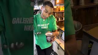 هل الشاي الملكي عبارة عن زيت ب الشاي ????