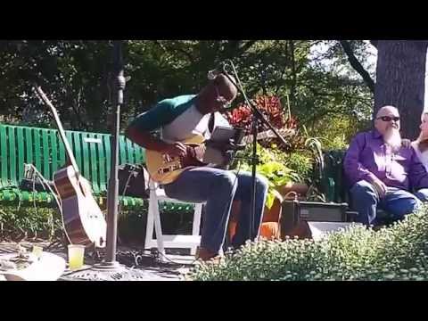 Joel Cross - Shake it Off (Live at Dallas Botanical Gardens, Non-Vertical)