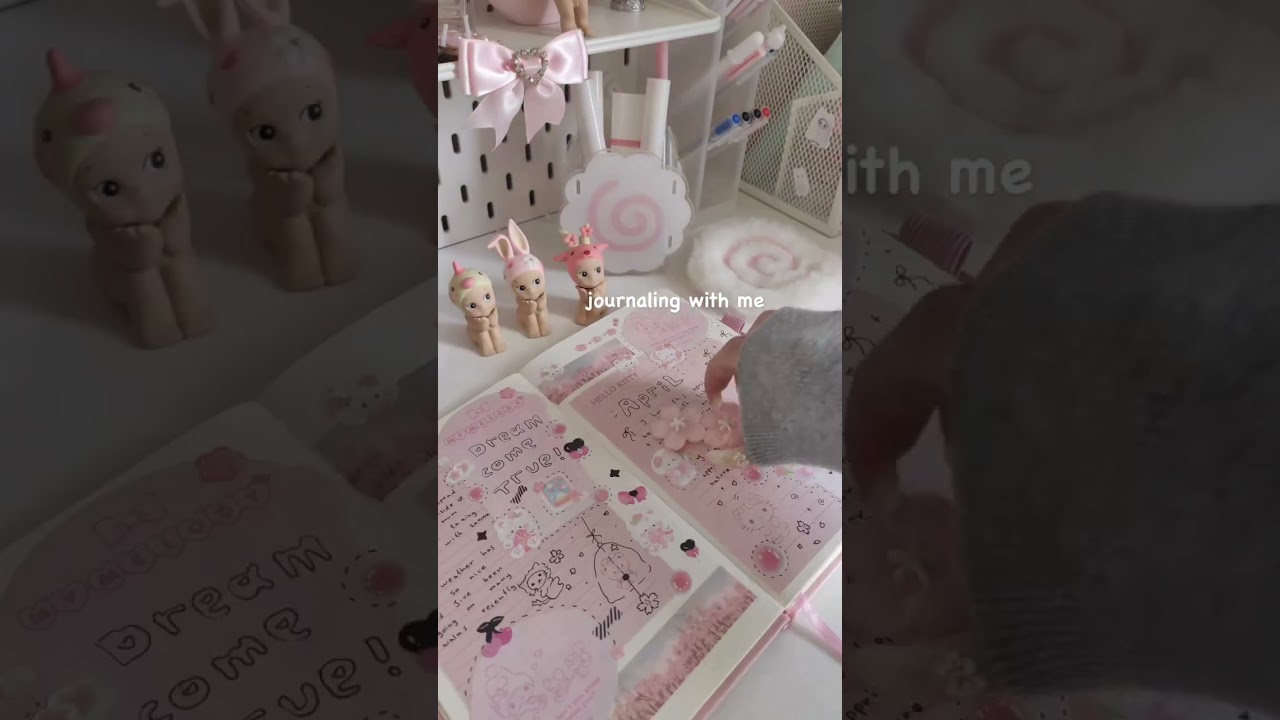 #journal with 🎐🐚  #journalwithme  #journalideas  #aesthetic #pinterest #journaling #pink #sanrio