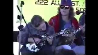 Huckleberry Hornpipe performed by Sam Bush, Adam Steffy, 14 years old Chris Thile