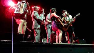 Norah Jones "How Many Times Have You Broke My Heart" @ Olympia (Paris)