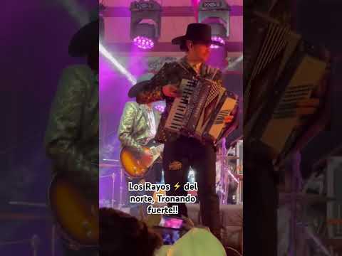 Tronando en  vivo desde La salina - Casanare 🪗🎸⚡️