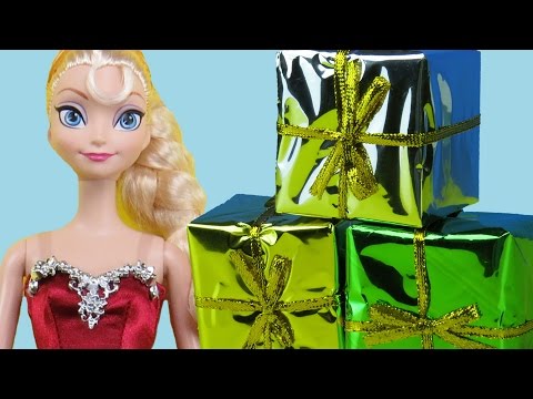 2015 CHRISTMAS Gifts ! ELSA, ANNA toddlers open the Christmas presents! Cool toys!