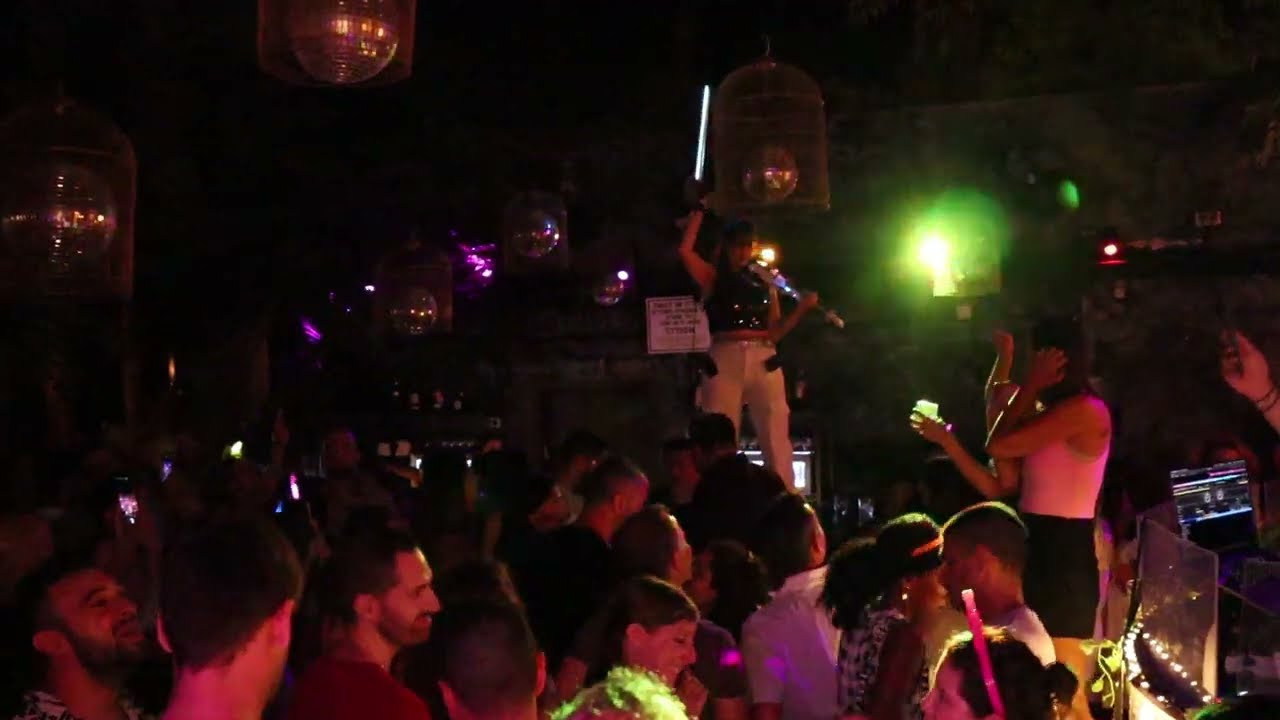 Promotional video thumbnail 3 for Carmit Violin