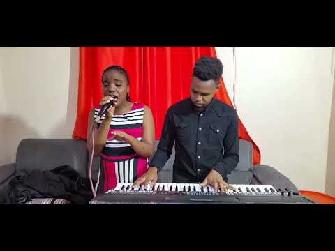 BEST WORSHIP MOMENT || NITAMFUATA NJE YA LANGO || LIVE COVER || LEVI PRO FT FLORENCE J