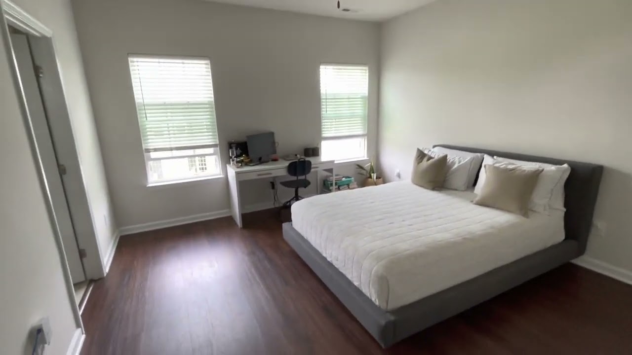 Video Tour Thumbnail