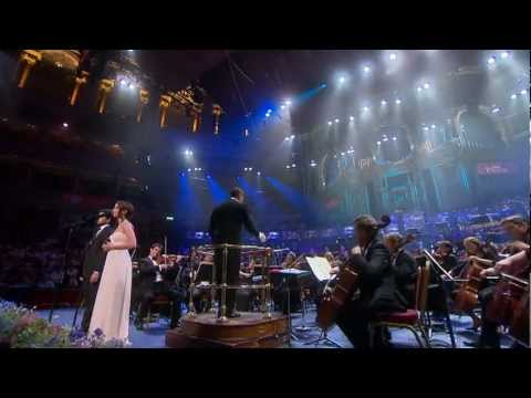 Sierra Boggess & Julian Ovenden singing If I Loved You from BBC Proms 2010