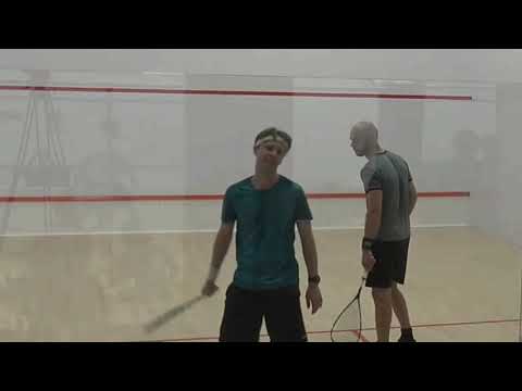 SQUASH. Introducing the Headshot Serve Technique 🎯