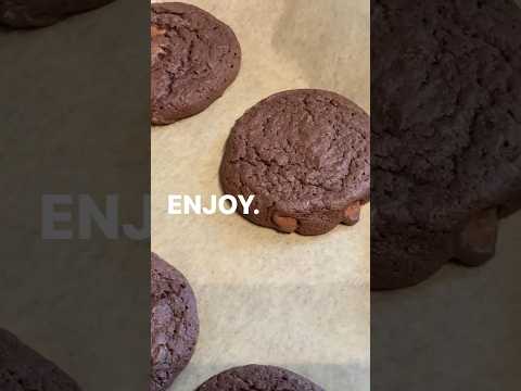 THE EASIEST CHOCOLATE CAKE MIX COOKIE RECIPE | Easy Dessert Recipes