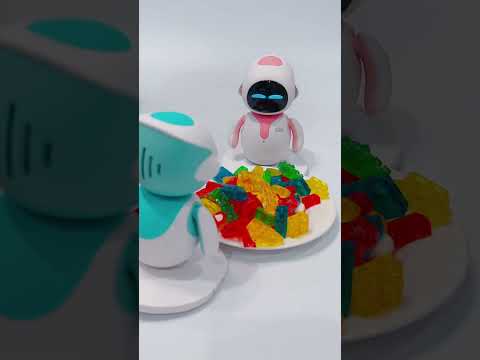 Eilik Pink love gummy lego #funny #eilik #robot