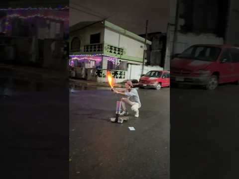 No Jueguen Con Fuegos Artificiales! 😱🎆