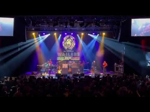 Rica Newell  - No Woman No Cry  (Bob Marley Cover)  Paramount Theater ( New York)