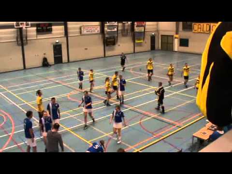 R09 2013-01-19 2012-2013 Zaal OVERGANGSKLASSE C Die Haghe - Avanti (21-16)