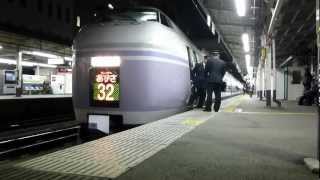 preview picture of video '[FHD]32M　351系モトS25編成　特急スーパーあずさ32号　甲府発車'