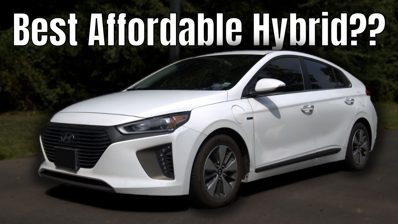 2019 Hyundai Ioniq Plug-In Hybrid Review - Best Compact ...