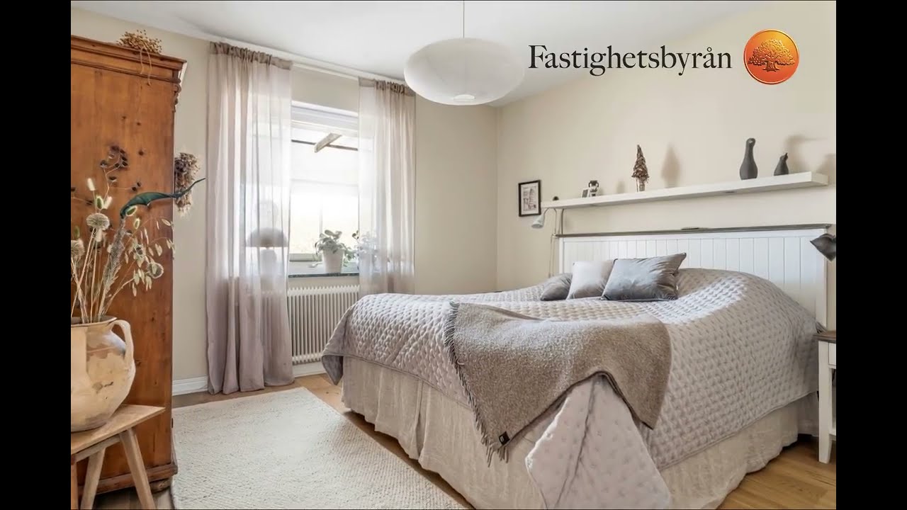 9 rum Villa på Stora Arödsgatan 7 Aröd - Hisings Backa Göteborgs kommun - video