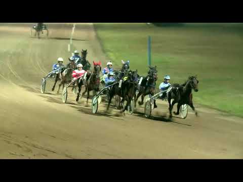 2017.11.25. 9. futam - API DÍJ