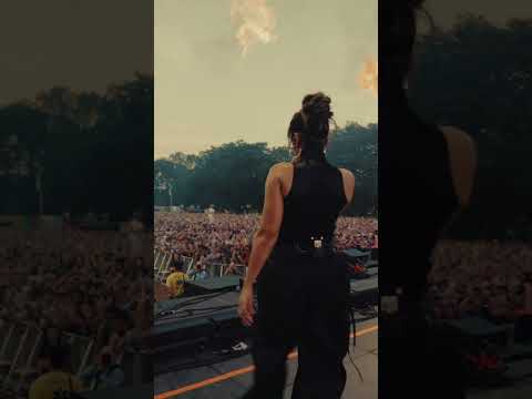 Satisfaction x Maneater 😈