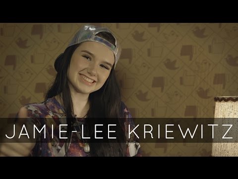 DISSLIKE // JAMIE-LEE KRIEWITZ