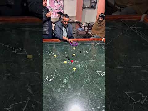 carrom gameplay till the last shot.