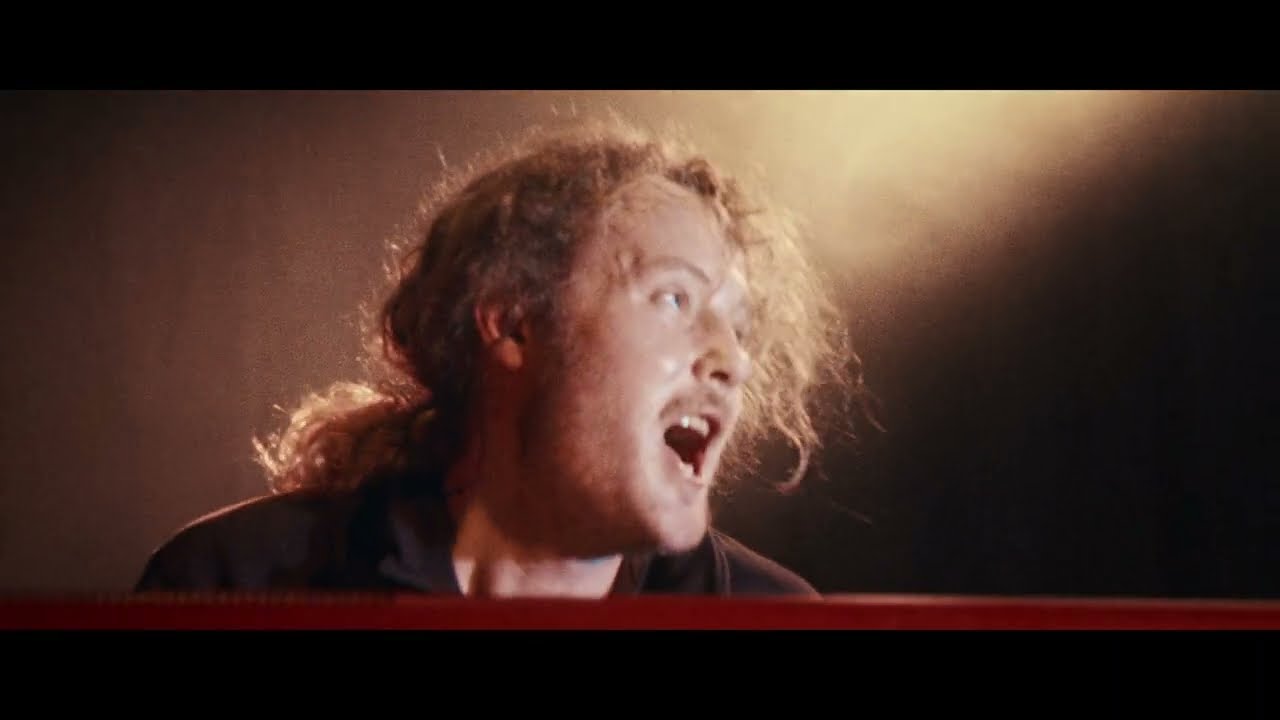 Joe Armon-Jones - Hurry Up & Wait (Live at WWWX Tokyo) - YouTube