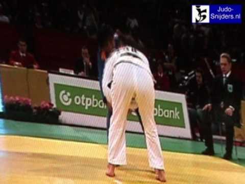 Judo 2009 Paris: Dou (CHN) - Thoyer (FRA) [-70kg].